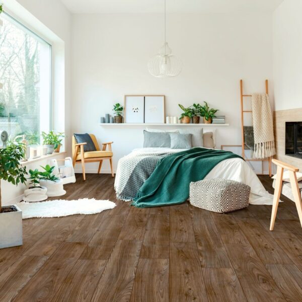 Parquet Stratifié Noyer Gunray -MV8115 - AC5/32 - Charme Authentique et Résistance