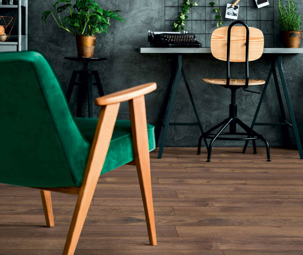 Le parquet stratifié Chêne Pettersson Foncé M1221